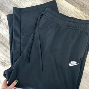 NIKE BNWT 4X Black sweatpants